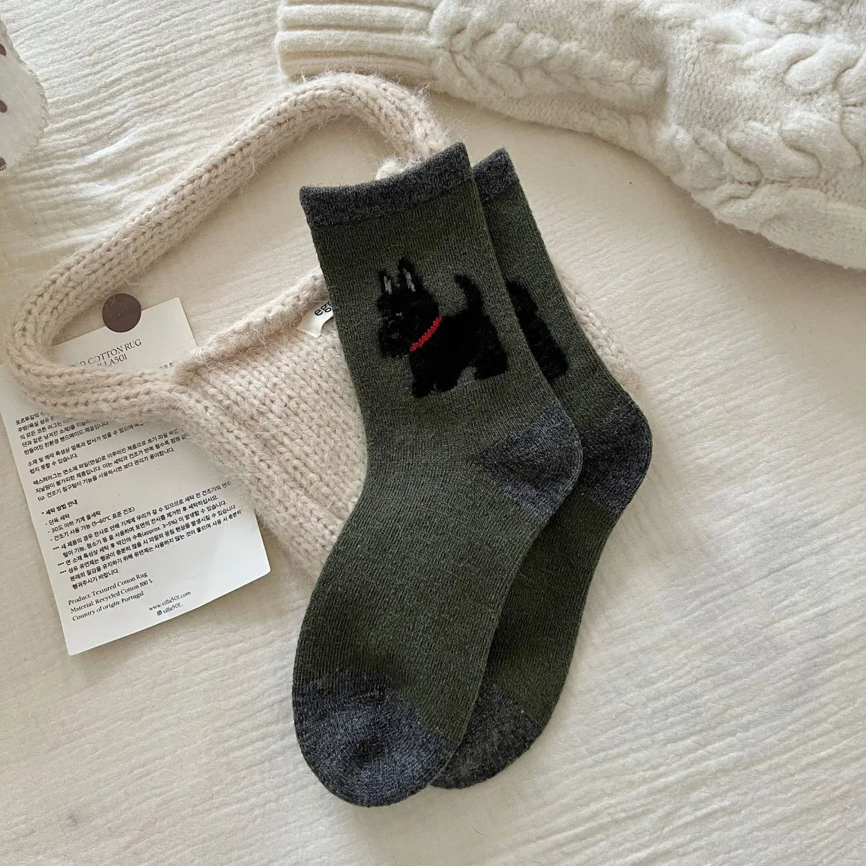 Meias de lã de ovelha tridimensionais de outono e inverno para cachorros, meias quentes femininas de pelúcia, meias empilhadas com cores contrastantes