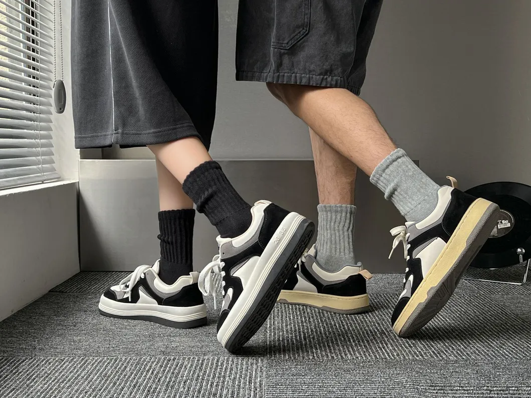 Meias Casuais de Inverno Simples para Homens e Mulheres, Grossas, de Algodão Penteado, Meias de Cano Médio