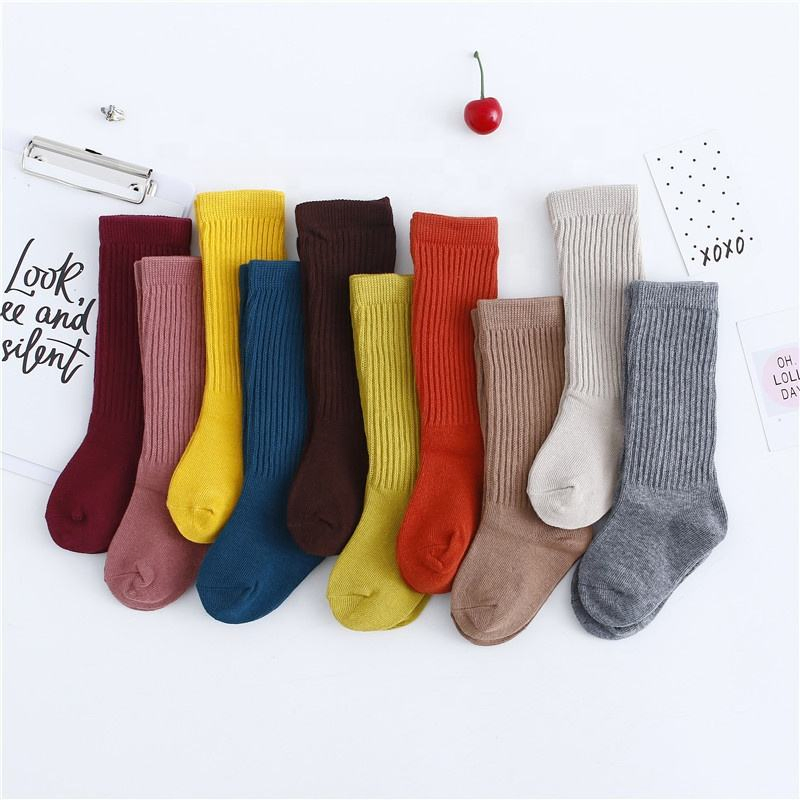 Xianghui New Children's Cotton Middle Tube Baby empilhado de boca solta Estudante Meias compridas