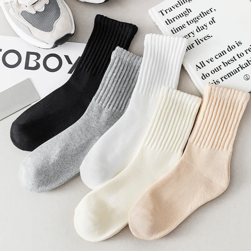 Meias Casuais de Inverno Simples para Homens e Mulheres, Grossas, de Algodão Penteado, Meias de Cano Médio