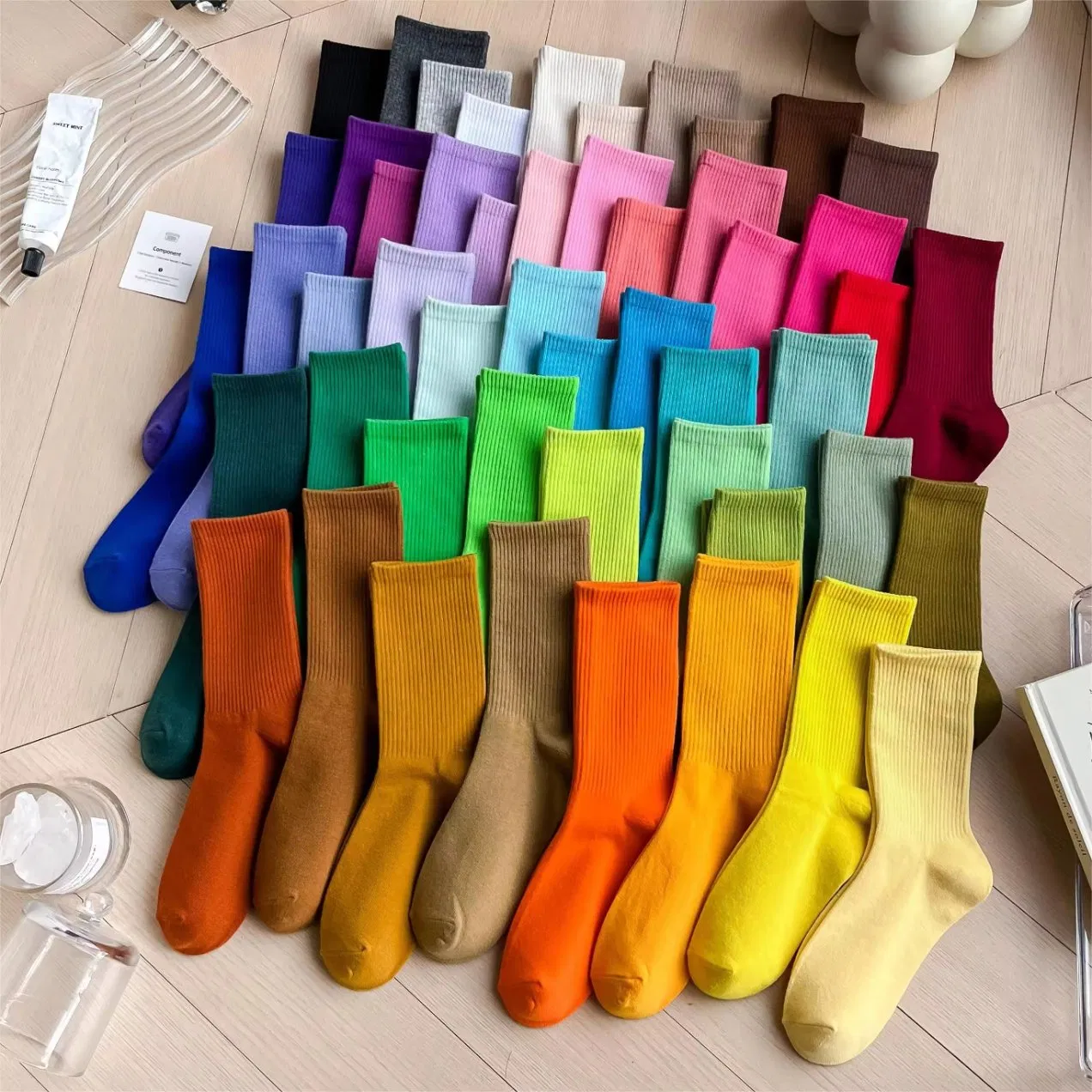 Meias lisas coloridas casuais personalizadas com logo para mulheres