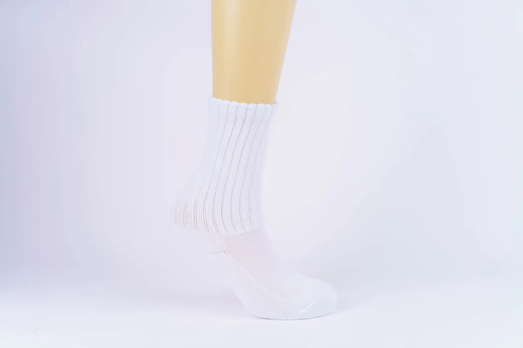 Meias Retro Coloridas Empilháveis para Moda Trendy