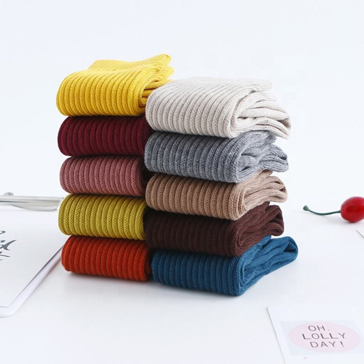 Xianghui New Children's Cotton Middle Tube Baby empilhado de boca solta Estudante Meias compridas