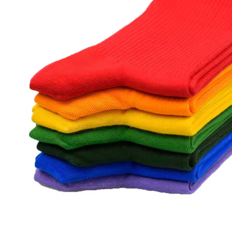 Meias de Algodão Tricotadas Personalizadas para Jovens, Baixo MOQ, Meias de Treinamento para Corrida Atlética com Posição de Logo na Parte Inferior
