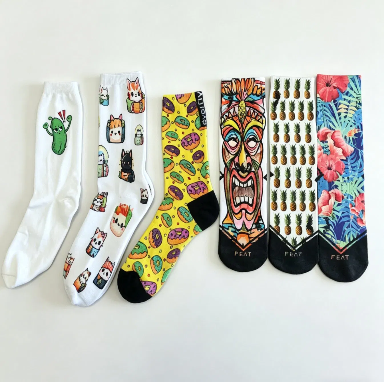 Custom Polyester 3D 360 Degree Digital Printed Socks Mens Fashion Sumblimation Printing Crew Socks