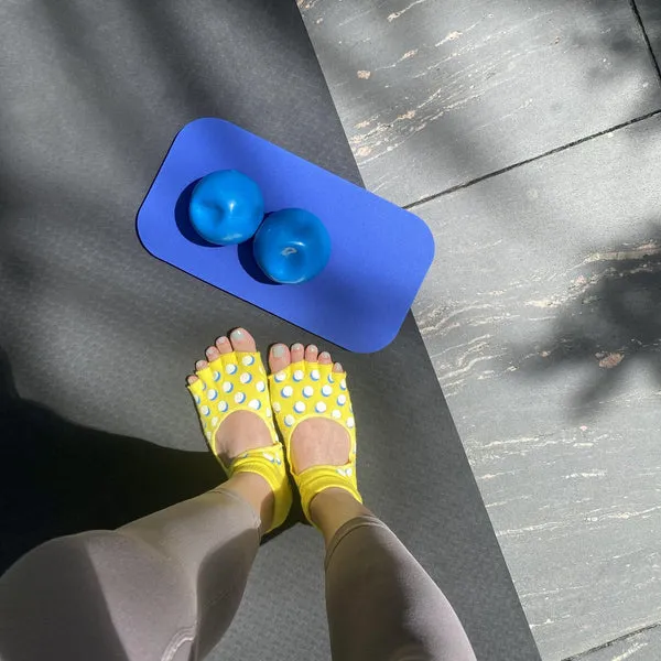 Xianghui estampado Hoop Sole Pilates exercício feliz Yoga dedo Meias flip Flop