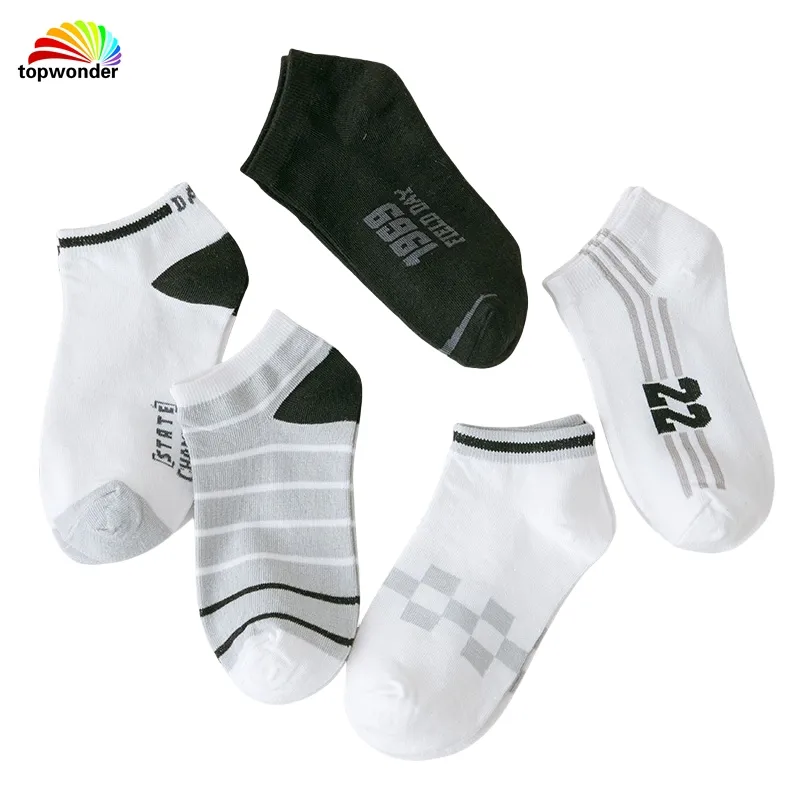 Personalize e venda por atacado todos os tipos de meias listradas casuais para esportes de verão em muitas cores a baixo preço