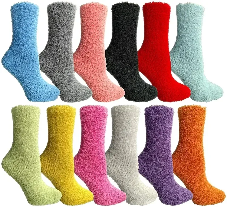 2026 Meias Térmicas Quentes Personalizadas de Terry Fuzzy para o Inverno para Mulheres