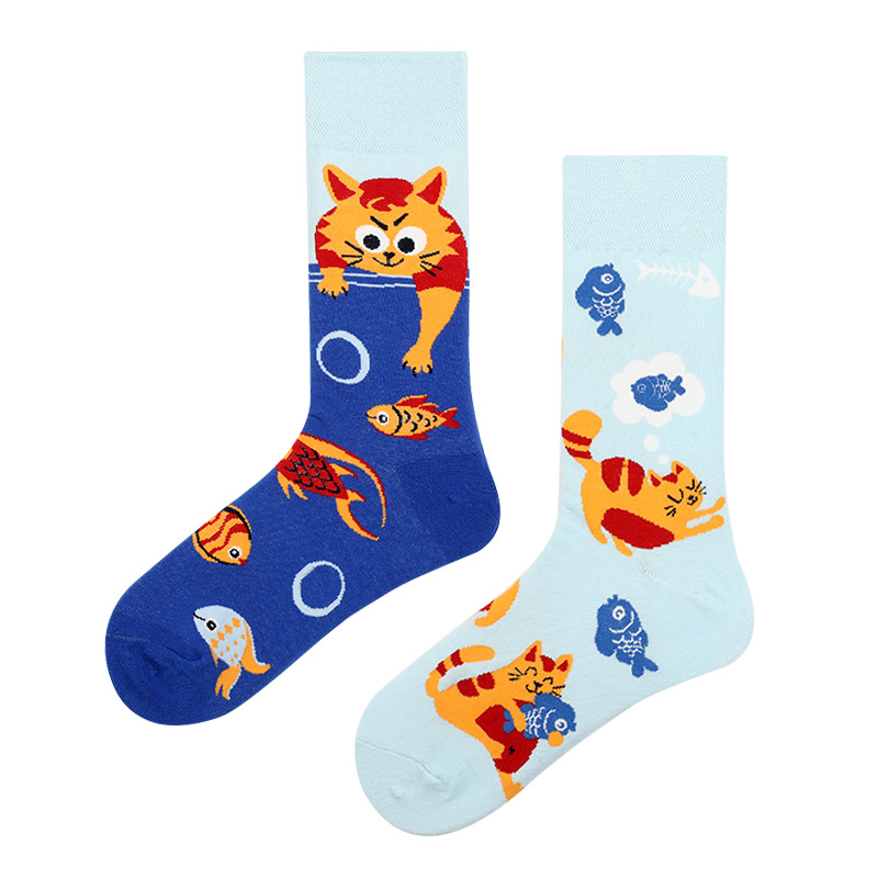 Meias Felizes de Algodão Coloridas de Natal com Personagem, Design Assimétrico Personalizado por Atacado Xianghui
