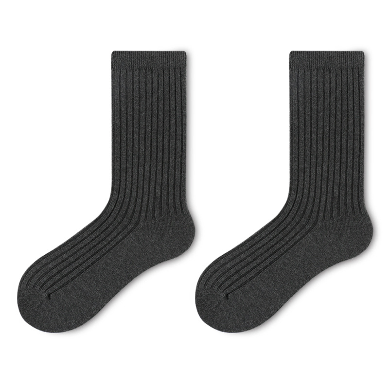 Meias de Dupla Agulha para Homens - Meias de Algodão Preto e Branco até o Meio da Panturrilha em Cores Sólidas Modernas. Adequadas para o Outono. Estilo Fino. Combine com Botas Marten e Meias Altas