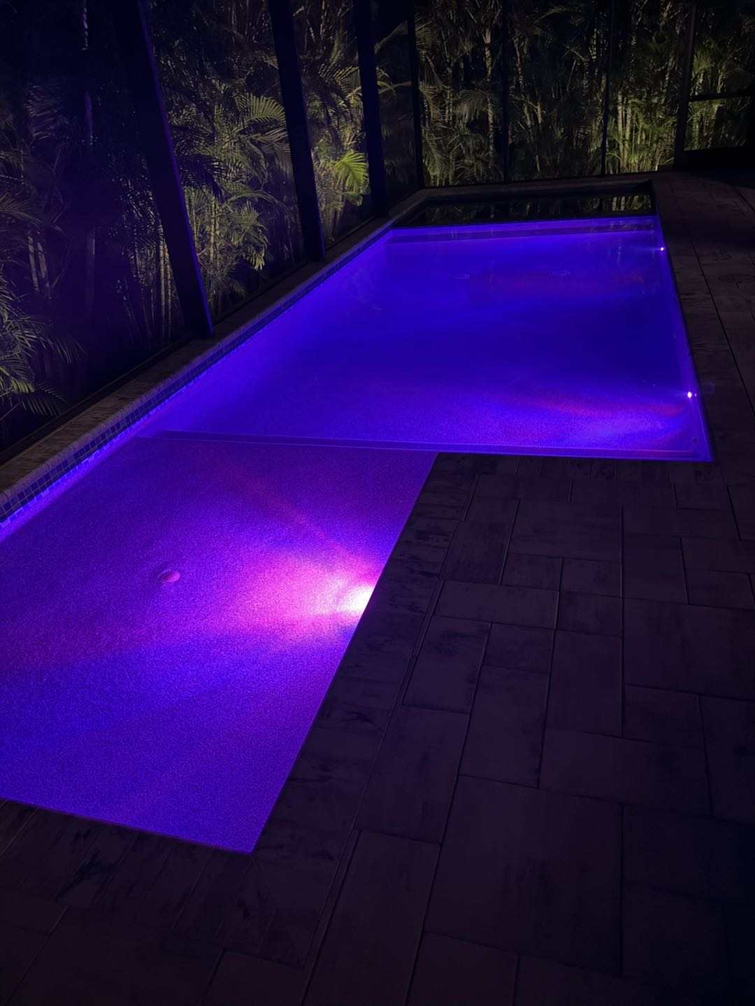 Customer pool installation white light