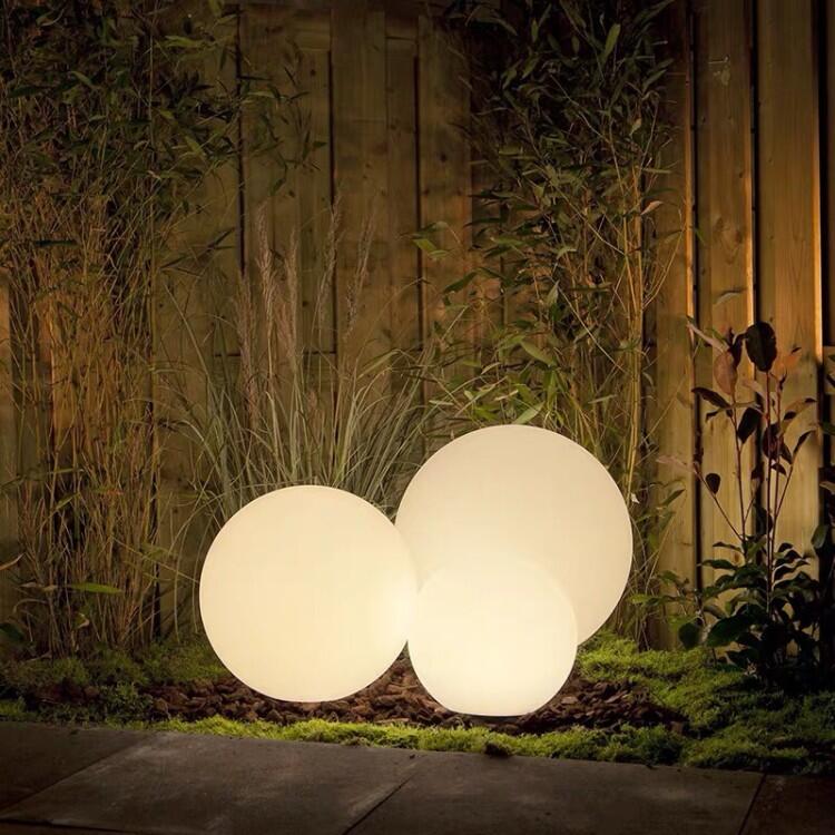 LED Floating Swimming Pool Ball Light IP68 Rating AC/Battery Power Touch Control Plastic Smart Construction for Garden Hotel Use
