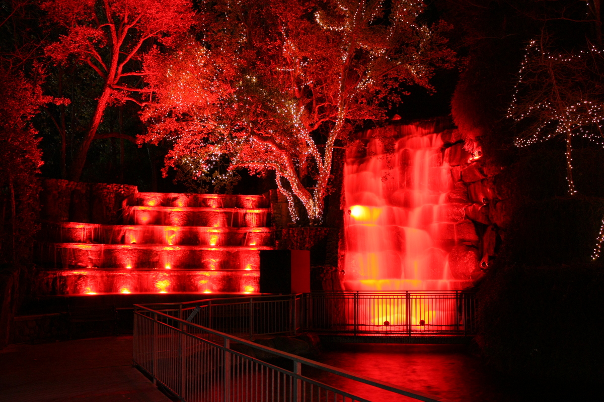 Waterfall color dynamic lighting view