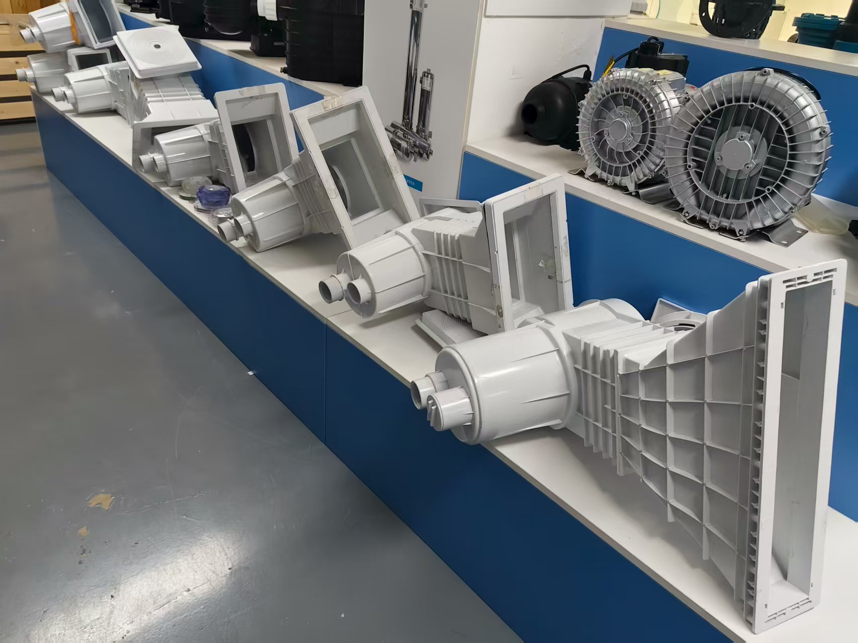Equipment Showcase 1