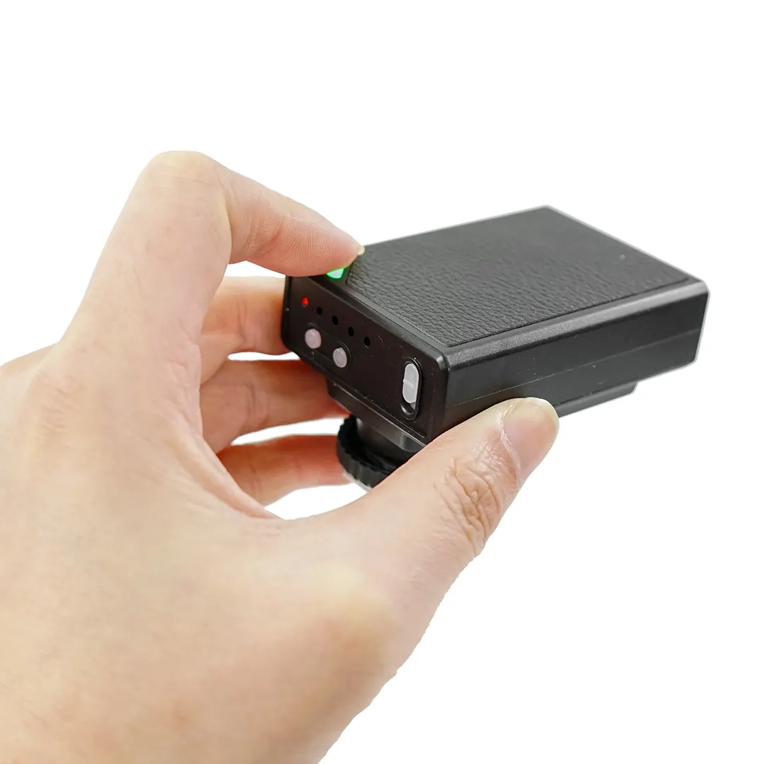 Factory Direct Sale Mini Rechargeable 5600K Camera Flashlight Lithium Battery External DSLR Camera Flash Fast Speed Lights