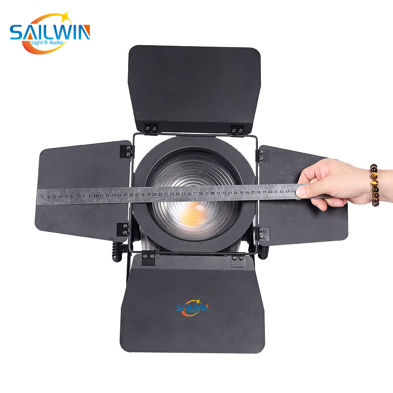 LED Fresnel Spotlight Zoom LED Stage Light for Theater Show