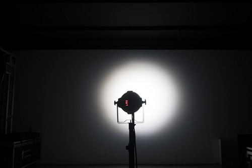 Stage Washing Par 150W 3200K/5600K LED Fresnel Parcan RDM-DMX COB White LED