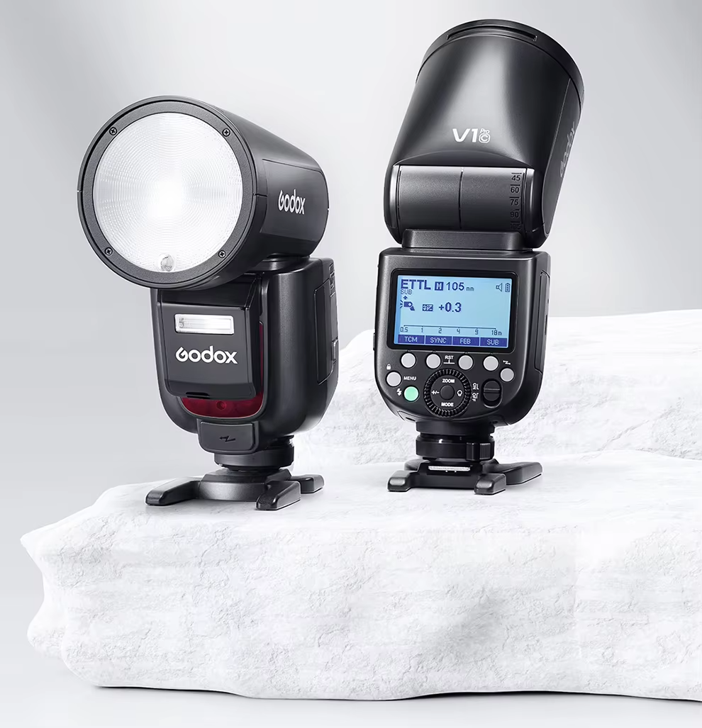 Godox V1 Speedlight V1C V1N V1S V1F V1O V1P TTL HSS 1/8000s Li-ion Battery Speedlite Flash for Fuji Pentax