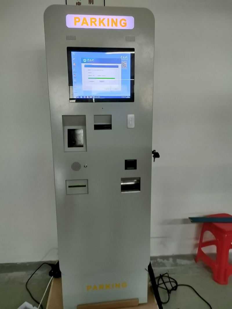 كشك دفع مواقف السيارات الخارجي بشاشة LCD مع برنامج إدارة
