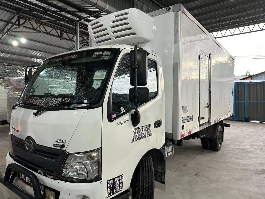 وحدة تبريد حاوية الشاحنة 12V 24V نظام تبريد محمول يعمل بالتيار المستمر للشحن