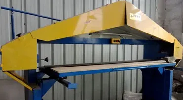 آلة تنظيف الأسنان