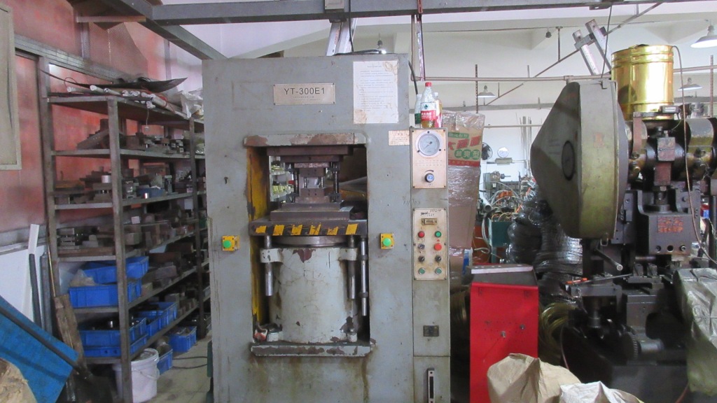 Hydraulic Pressing Machine