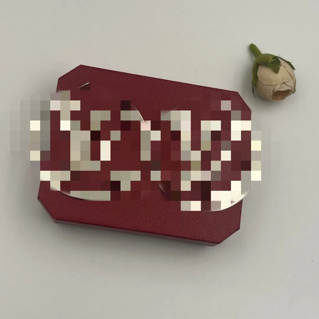 أقراط مصممة من ماركات فاخرة مشهورة 18K أقراط هووب من الفولاذ المقاوم للصدأ مطلية بالذهب للنساء