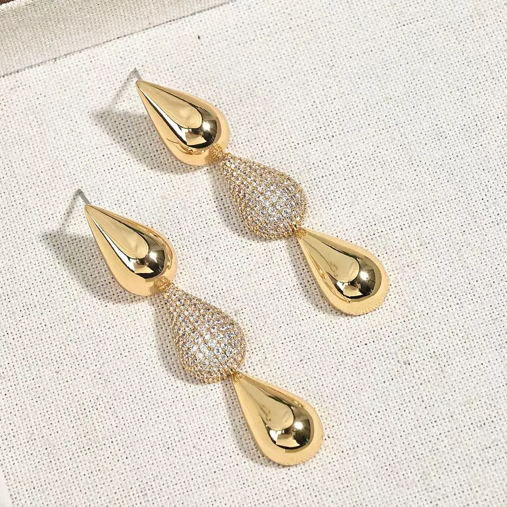 أقراط طويلة على طراز يورو أمريكي، بتصميم ثنائي اللون مع زينة من أحجار الزركون، مجوهرات نسائية عصرية خفيفة وفاخرة