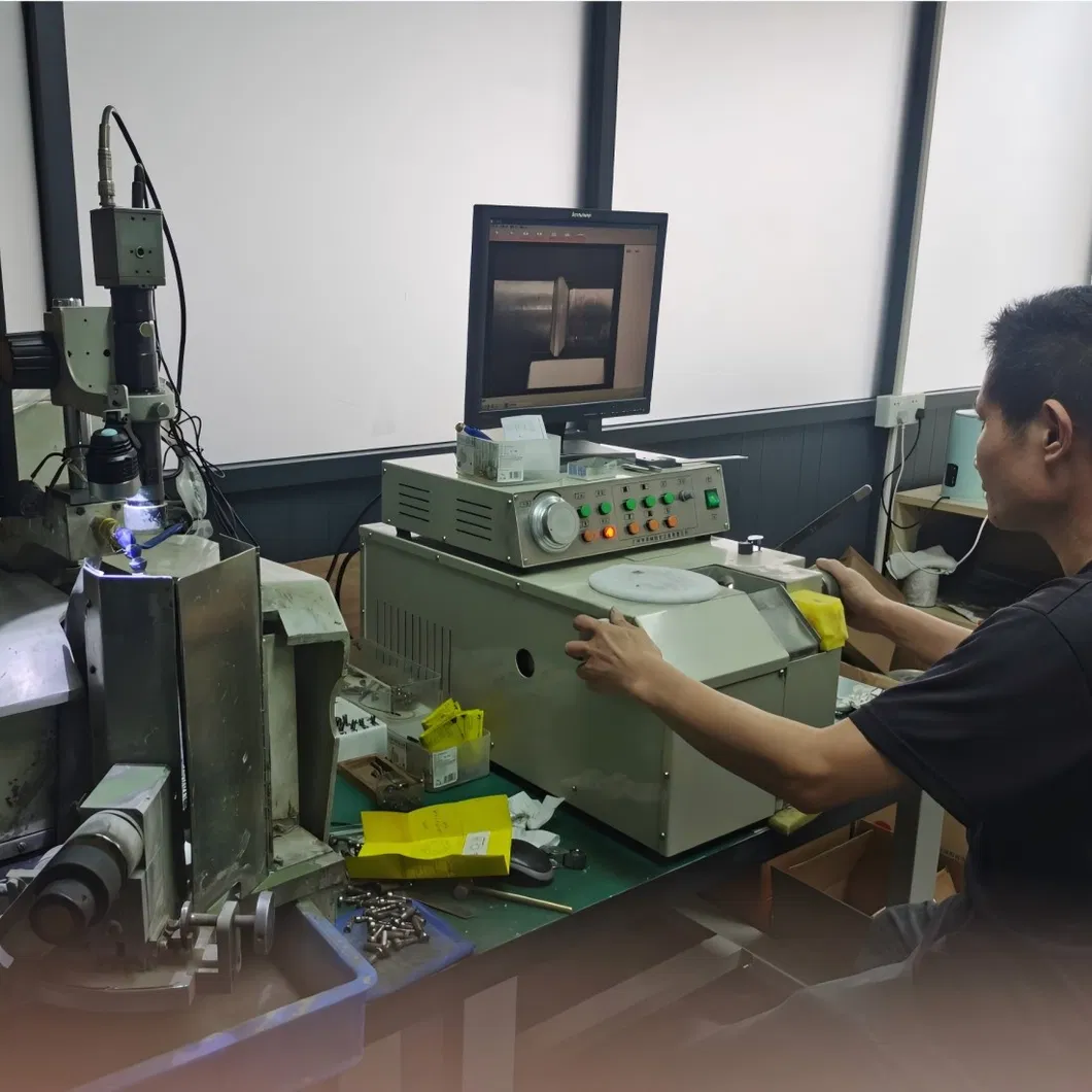 خاتم الأبدية رأس الثور بالجملة Band18K ماسي مزروع في المختبر