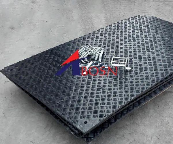 لوحات طريق مركبة من طراز UHMWPE مخصصة للخدمة الشاقة بفرش الطرق السريعة