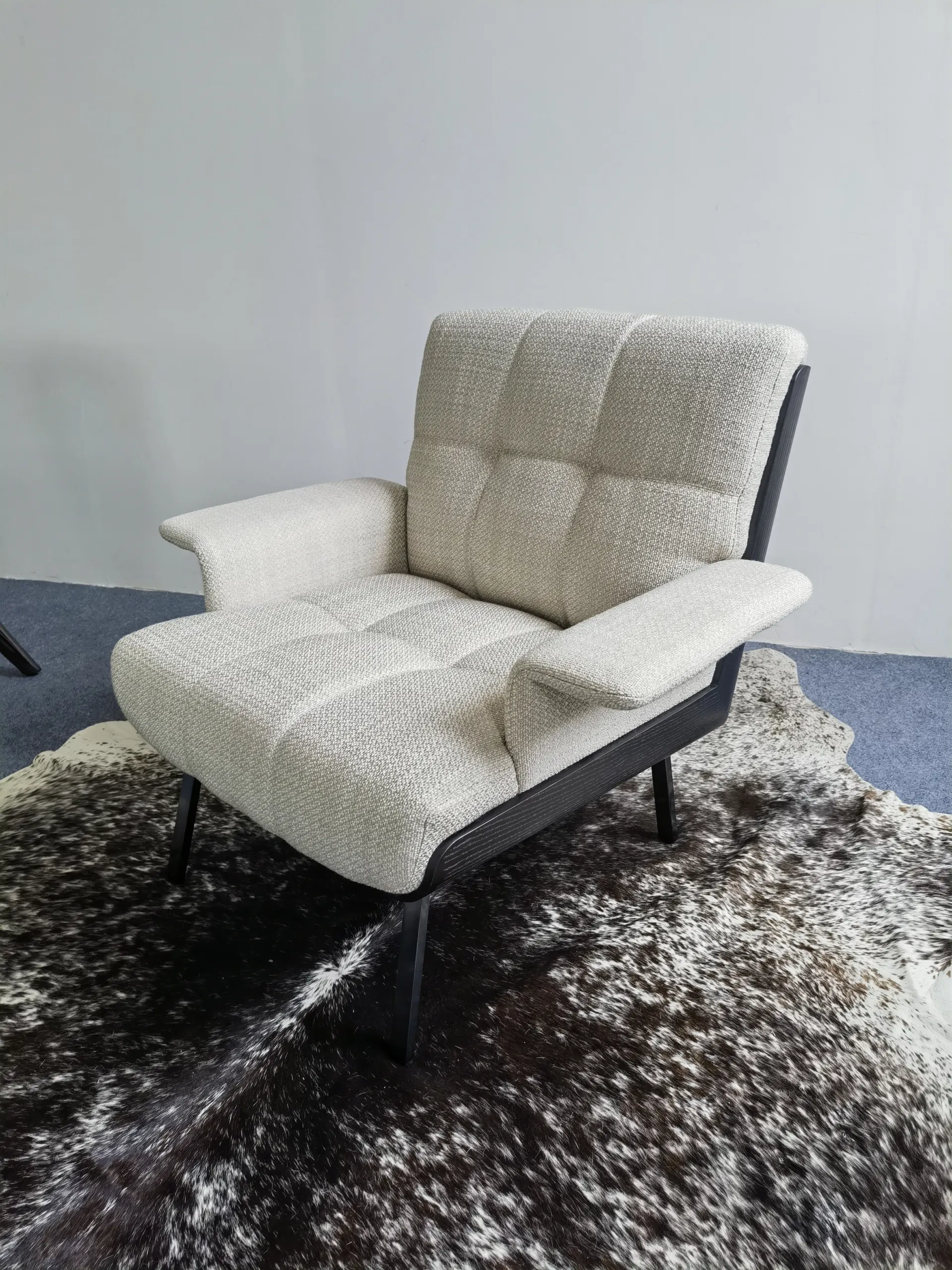 High Quality Fabric Accent Chair Living Room Bedroom Home Furniture Modern Armchairs