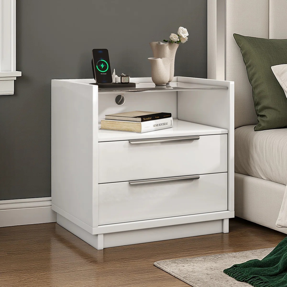 Factory Direct High Quality White 4 Piece High Gloss Dresser Chest and Nightstand Bedroom Set for Home Apartment Hotel
