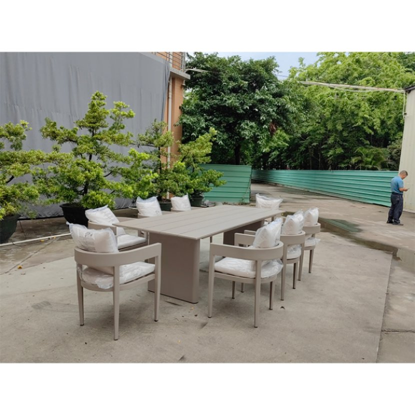 Durable All-Weather High-End Custom Aluminum Outdoor Table Set for Beach Dining