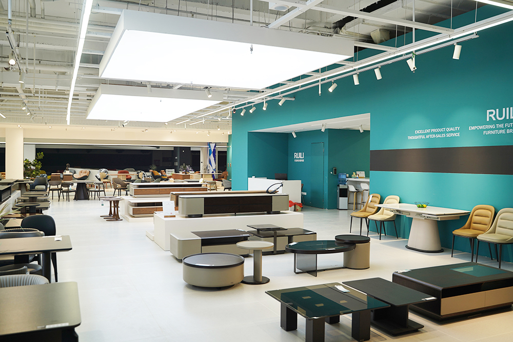 Showroom 3