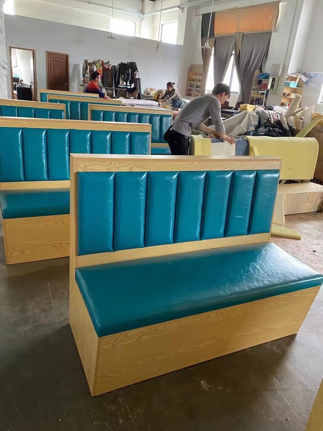 High Glossy Restaurant Furniture,Dining Chairs and Sofa Set for Booth Cafe Seating