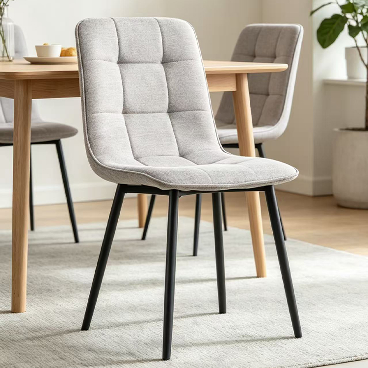Factory Price Minimalist Design Dining Chair Furniture Modern Hotel Luxury Restaurant Nordic Metal Velvet Dining Room Chairs