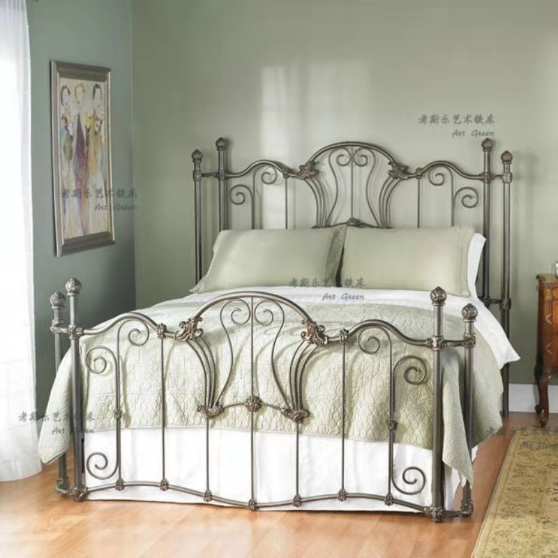 Modern 1.5 White Princess Ironwork Bedframe High-Grade European 1.8 m Double Bed Durable Metal Frame Portable for Bedroom