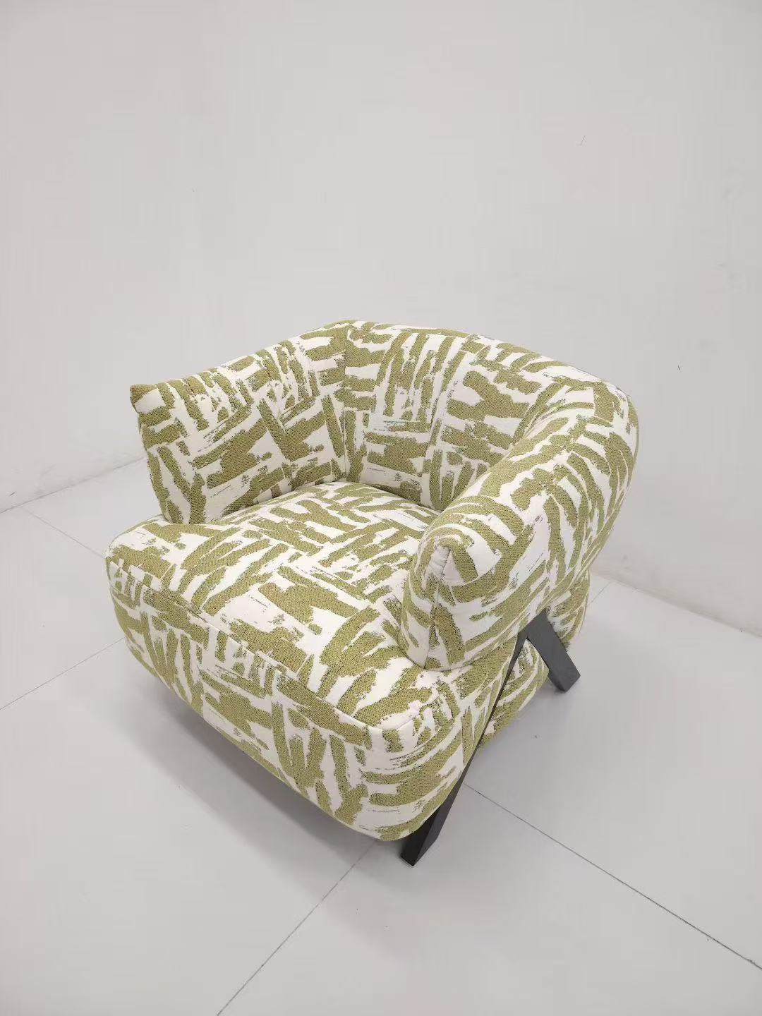 Modern Luxury Living Room Lounge Sofa Chair Furniture for Home Designer Comfy Accent Chairs Wood Legs for Living Room Furniture