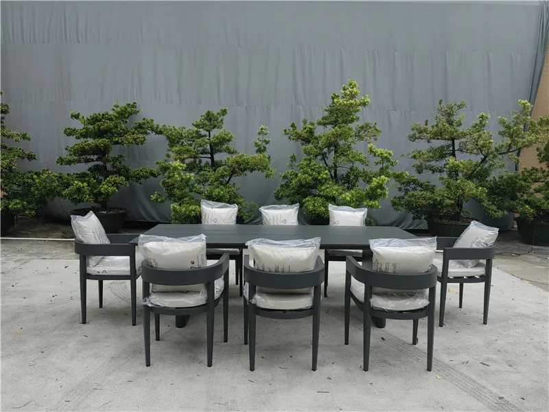 Waterproof High-End Custom Aluminum Outdoor Table Set for Dining Patio