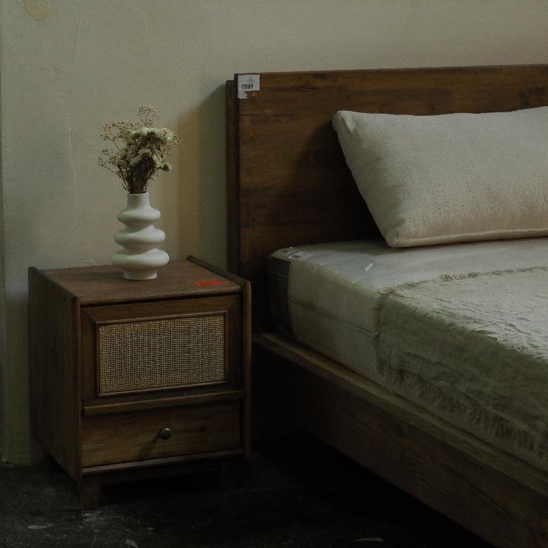Solid Wood Nightstand with Wide Top and Large Drawer Rattan Bedside Table for Bedroom Furniture Wide Nightstand