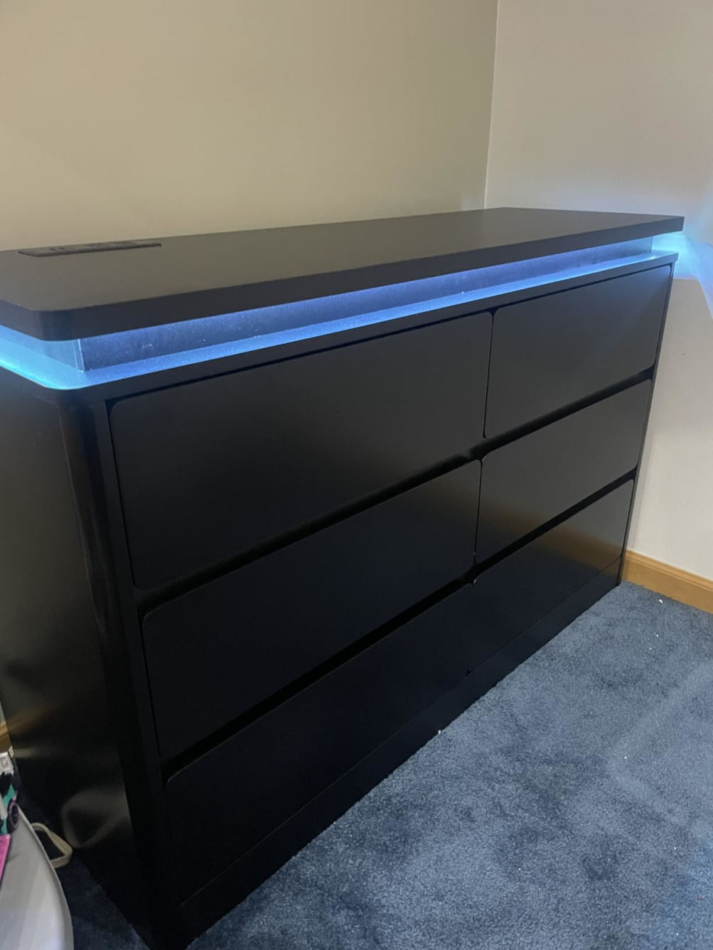 Curved Contour Design 6-Drawer Black Nightstand, 47.2" Long Drawers, with Charging Station and LED Lights