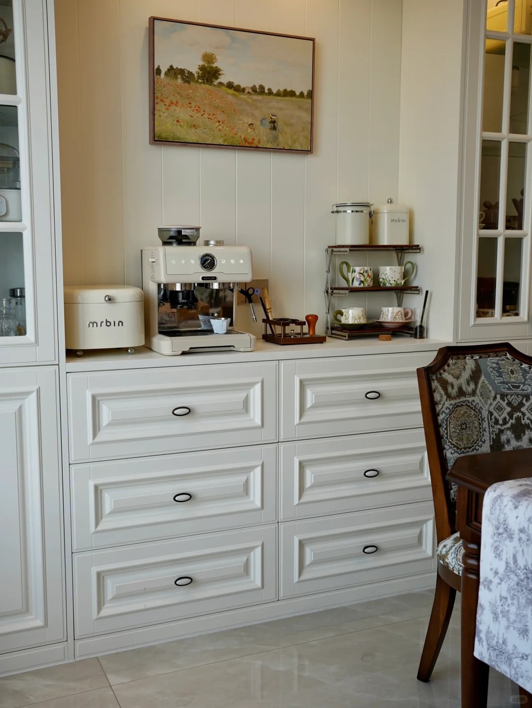 Modern Multi-Functional Dining Cabinet for Living Room Dining Room Furniture Fashion Sideboard Cabinet