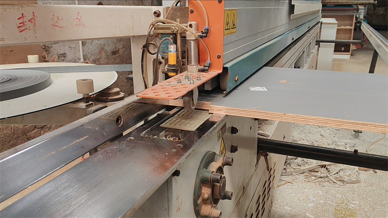 Edge sealing step 1