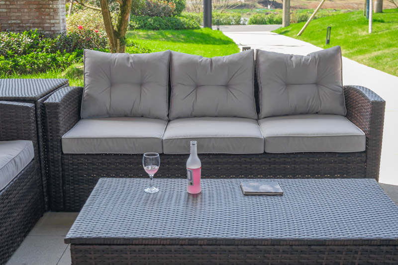 Outdoor Sofa Image 4