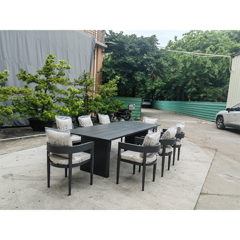 Durable All-Weather High-End Custom Aluminum Outdoor Table Set for Beach Dining