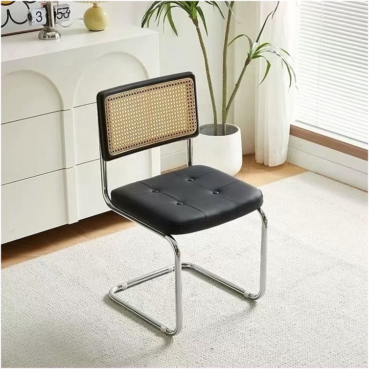 Low Price Cesca Rattan Dining Chair Mid Century Wooden Cane Chair Coffee Shop Wooden Dining Chairs Walnut Color Germany