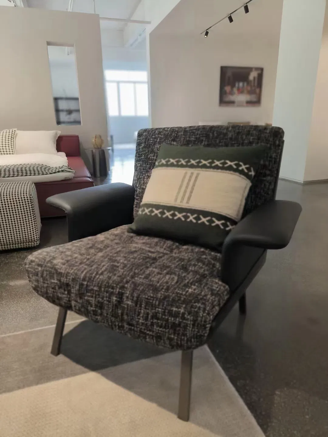 High Quality Fabric Accent Chair Living Room Bedroom Home Furniture Modern Armchairs