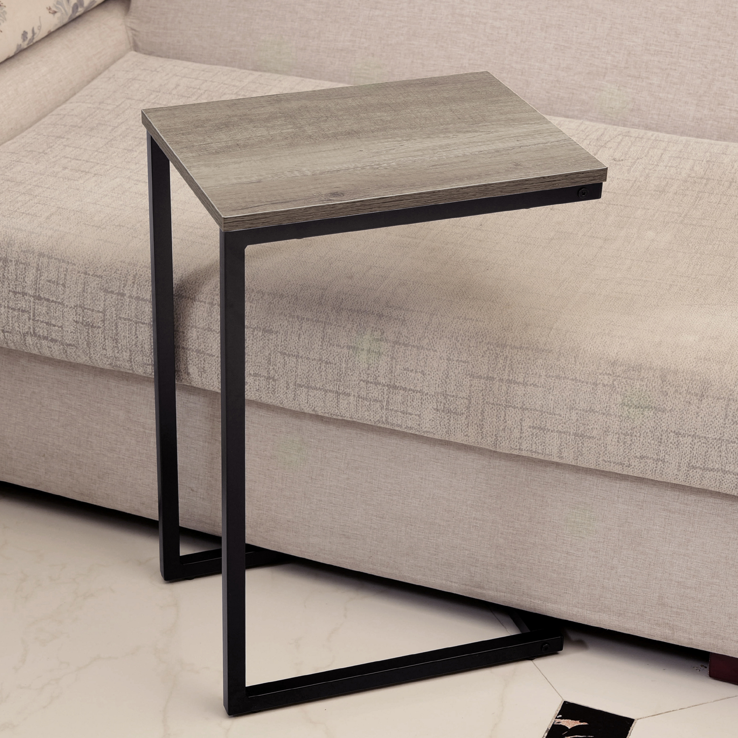 Multifunctional Industrial Iron Bedside Table C-Shaped Side Table For Lounge Area Furniture Modern Minimalist Sofa