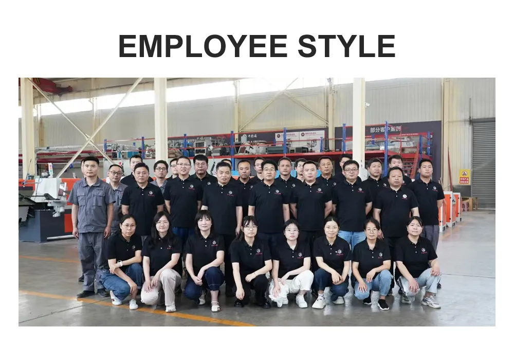 Equipo de profesionales y técnicos en fábrica