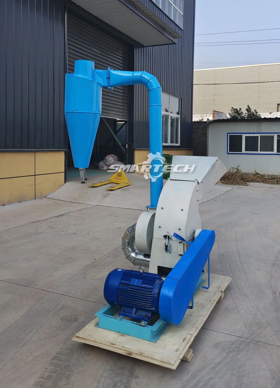 Molino de martillos industrial de madera para triturar paja y cáscara de arroz